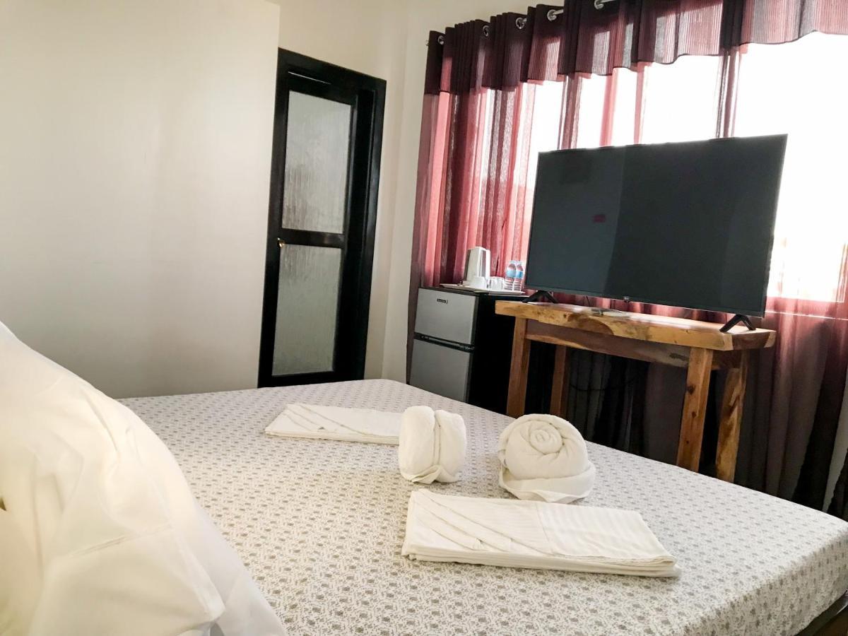 E.I. Suites Siquijor Kültér fotó